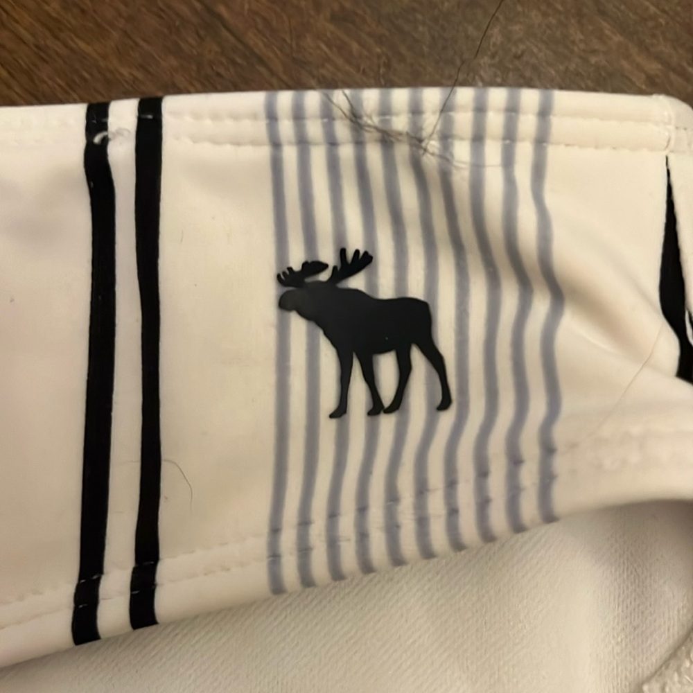 Abercrombie Kids bikini size 15/16. Navy, light blue and white stripes.